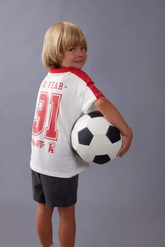 Bo'la bola kiyimli qisqa yengli futbolka D1485A524SM - 3