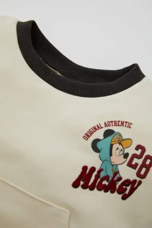 Bolalar uchun Disney Mickey & Minnie krujka bo'yinli svitshot - 2