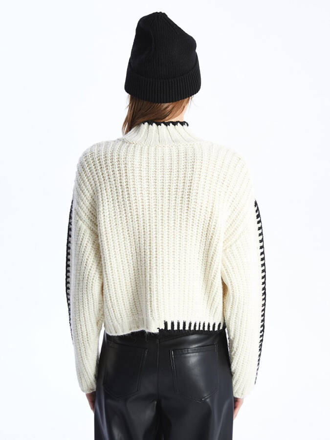 Bologna - Contrast Detail Relaxed Fit Turtleneck Sweater - Ecru Color - 15