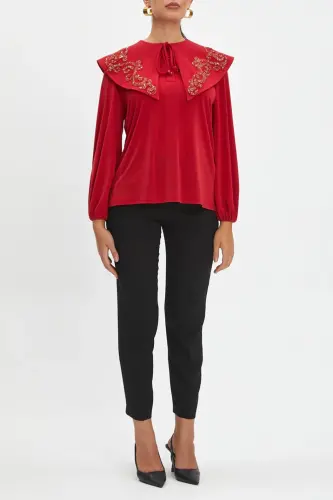 Большая детская блузка с воротником с вышитыми камнями, застежкой на пуговицах и завязками на шее, красная, 40153 - 1