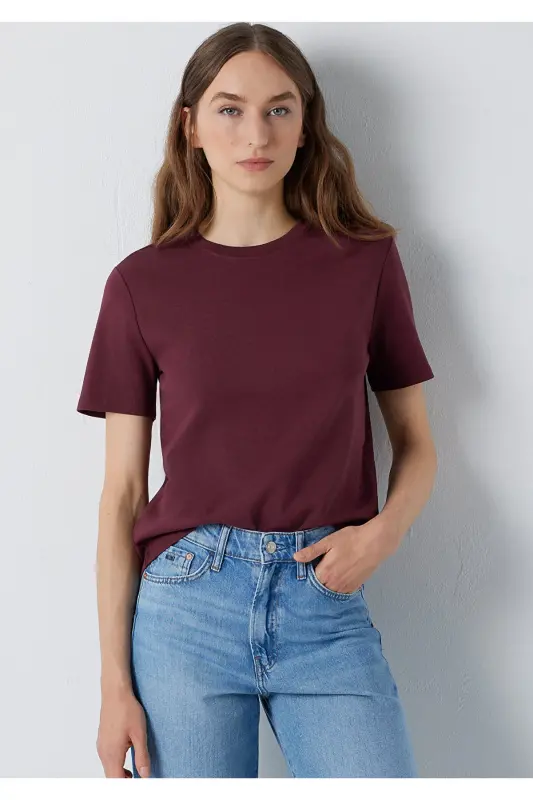 Bordo Basic Tişört Semi Slim Fit / Yarı Dar Kesim 1612916-70396 - Bordo - MAVI
