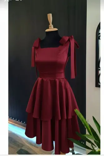 Bordo Saten Kumaştan Katkat Etekli Mezuniyet Elbisesi-Bordo - 4
