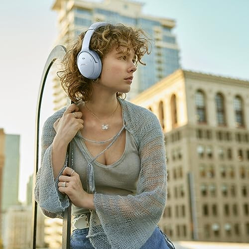 Bose QuietComfort Bluetooth Quloqchinlari, Simsiz Quloqchinlar, Quloq Ustiga O'rnatiladigan Shovqinni Be'kor Qiluvchi Quloqchinlar Mikrofonli, 24 Soatgacha Batareya Ishlash Vaqti, Oytosh Moviy - Cheklangan Nashr Rangi - 6