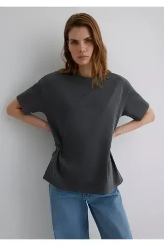 Bosma naqshli antratsit futbolka, keng bichimli / Keng va qulay kesim - 3