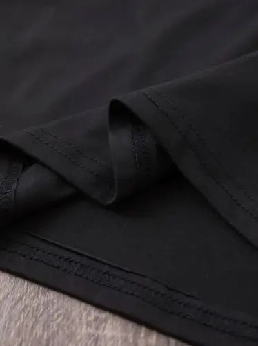 Bosma naqshli keng bichimli futbolka - Qora - 4