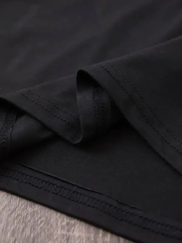 Bosma naqshli keng bichimli futbolka - Qora - 4