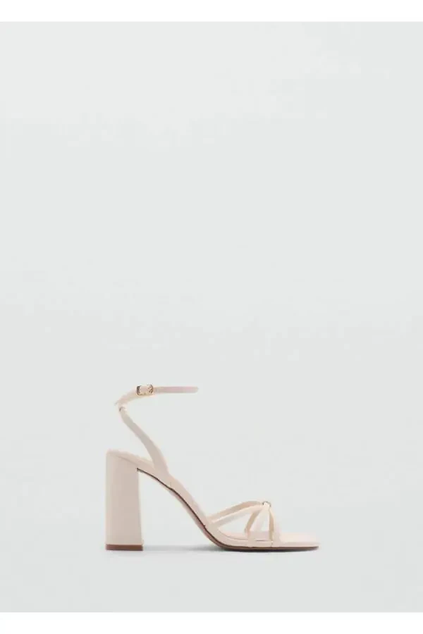 Босоножки на каблуке с ремешками - 3