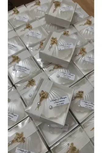 Boxed Oyster Candle Wedding, Engagement, Promise, Henna, Birth, Birthday, New Year Gift - 20 Pieces - 1