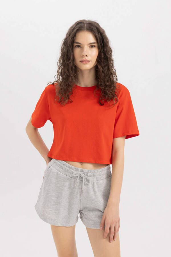 Boxy Fit Crew Neck Cotton Short Sleeve T-Shirt Red - 3