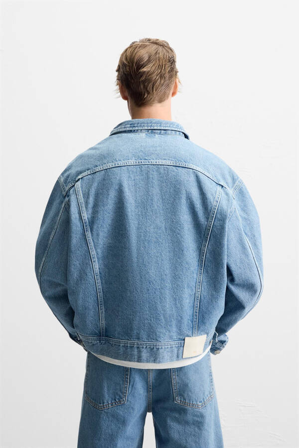 BOXY FIT DENIM JACKET - Light Blue - 12