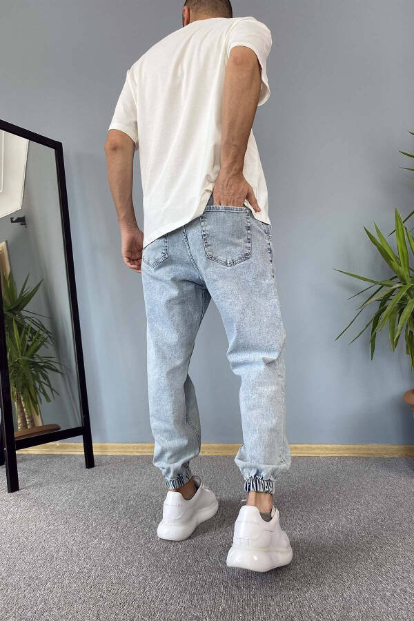 Boyfriend Jogger Jeans with Elastic Cuffs - 24