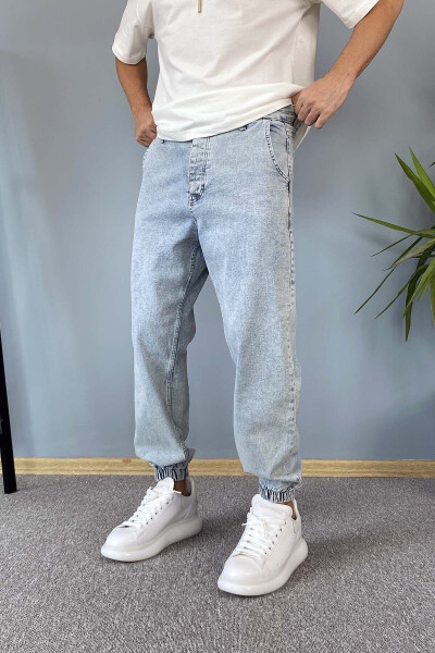 Boyfriend Jogger Jeans with Elastic Cuffs - 15