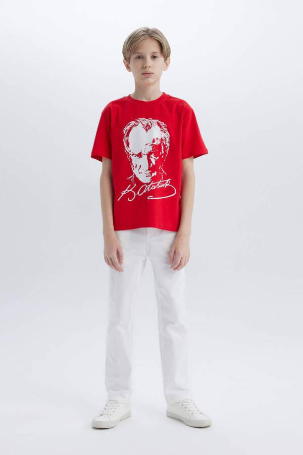 Boys 29 October Republic Day Crew Neck Atatürk Print Short Sleeve Red T-Shirt-Red - 6