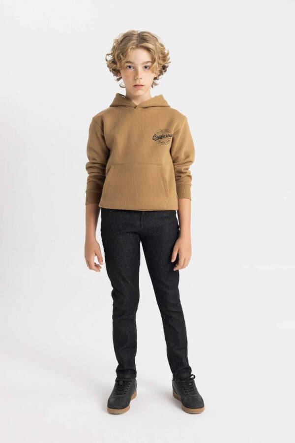 Boys' Hooded Pocket Script Print Sweatshirt Thickened School Sweatshirt Coffee - 2