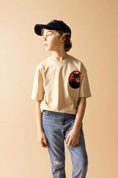 Boy's Oversize Fit Crew Neck Printed Short Sleeve T-Shirt Beige - 3
