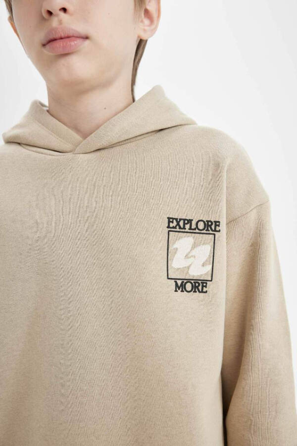 Boys' Oversized Loose Fit Back Print Hoodie Beige - 6