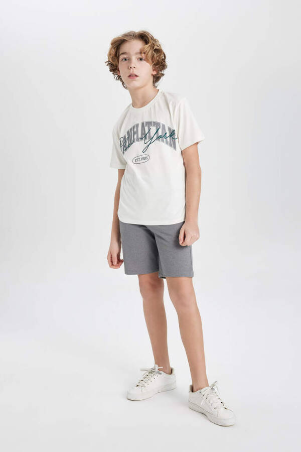 Boys' Printed Short Sleeve T-Shirt and Shorts 2-Piece Set (Ecru) - 3