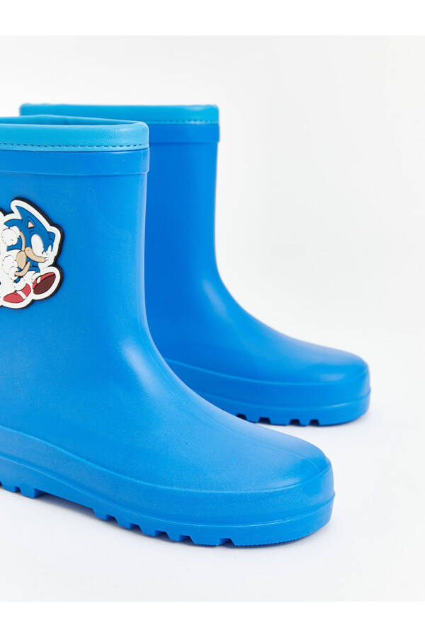 Boys' waterproof rain boots. - 6