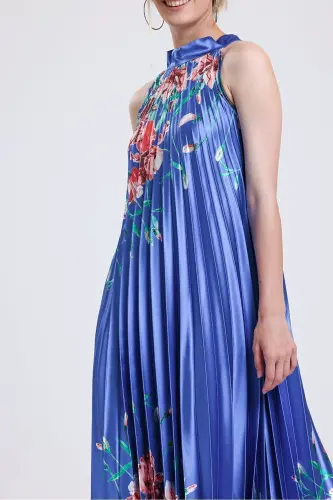 Boyundan Bağlamali Piliseli Dijital Baskili Kolsuz Saten Elbise | Elb34513 Gökkuşağı-Gökkuşağı - 4