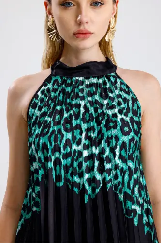 Boyundan Bağlamali Piliseli Dijital Baskili Kolsuz Saten Elbise | Elb34513 Yeşil Leopar-Yeşil Leopar - 6