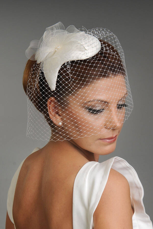 Bridal hat, bridal cap, bridal veil - 1