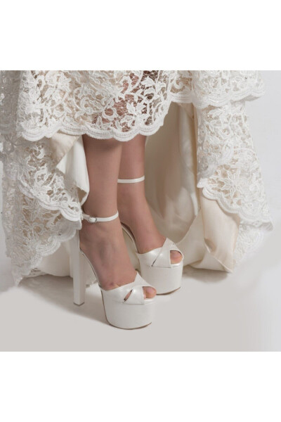 Bridal High Platform Shoes - 5