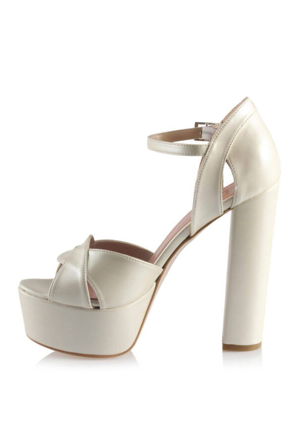 Bridal Platform Heels - 3