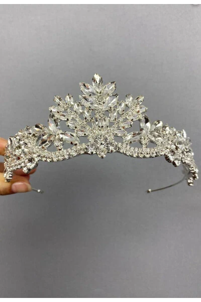 Bridal Wedding Gloves and Henna Wedding Crown Crystal Stone Bridal Crown - BONTEX (1)