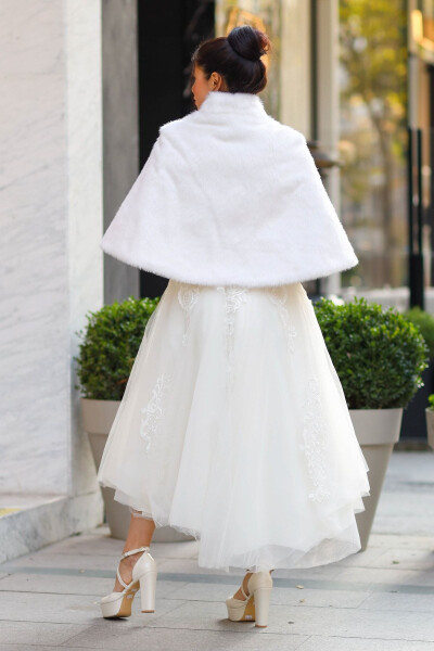 Bride Etole Cape Fur Jacket Off-White - 3