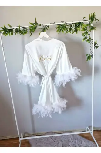 Bride Nakışlı Otrişli Detaylı Gelin Sabahlığı - Beyaz - BY BURCU ARICIOĞLU (1)
