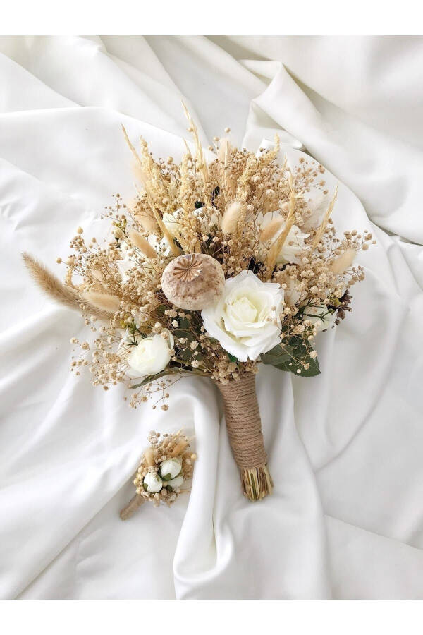 Bride's Bouquet Throwaway and Groom's Boutonniere Set - 8