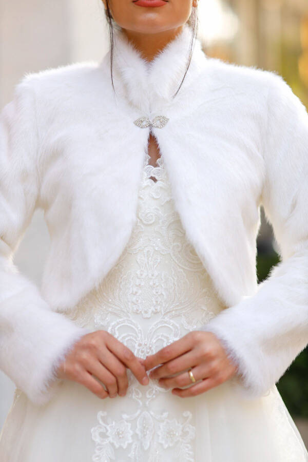 Bride's Stole, Fur, Jacket, Long Sleeve Stole Off-White - 3