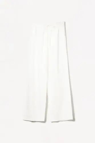 Брюки из льняной смеси с эластичным поясом. - BERSHKA (1)