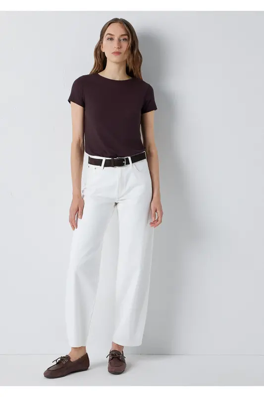 Brown Basic T-Shirt Slim Fit / Slim Fit 1612904-90704 - Brown - 2
