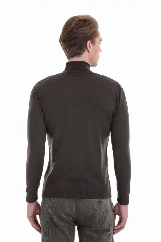 Brown Comfort Fit Plain Crew Neck Wool Knit - 4