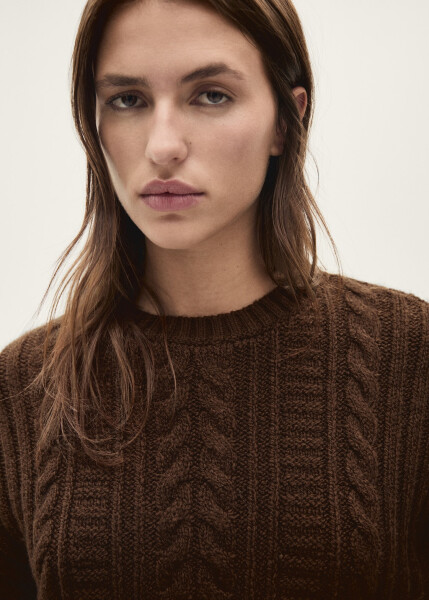 Brown knitted sweater with round neck - 16