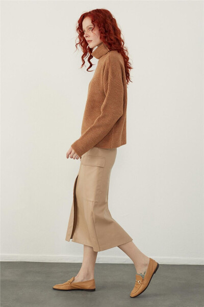 Brown V-Neck Basic Knit Sweater - 11