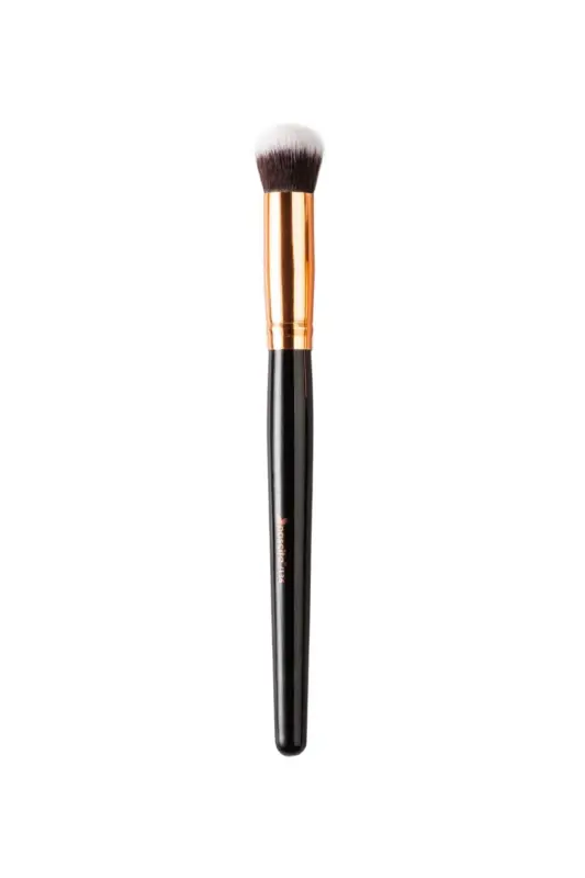 Brush 136 Professional Oval Concealer Brush - 1