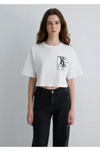 Bugs Bunny Printed White T-Shirt Crop Top - 3