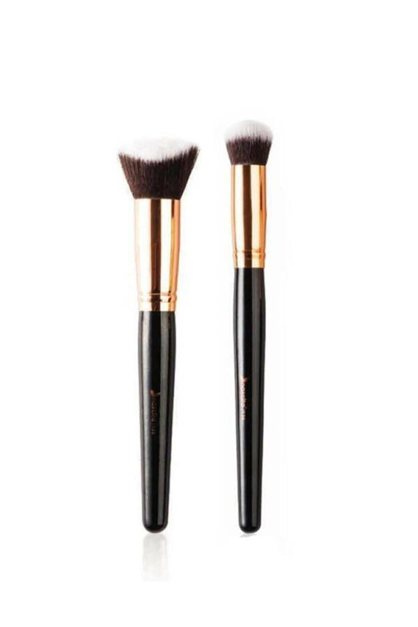 Buildable Concealer Brush 136 & 3d Kabuki Foundation Brush 150 - 1