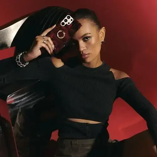 BURGA iPhone 15 Pro uchun g'ilof - Chiroyli, zamonaviy, estetik, dizayner naqshli, 15pro telefon qopqog'i, qattiq qoplamali himoya - Apple iPhone 15 Pro g'ilofi ayollar va erkaklar uchun mos keladi 