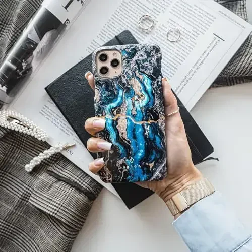 BURGA iPhone 16 Pro uchun telefon g'ilofi - Chiroyli, zamonaviy, estetik, dizayner naqshli, 16pro telefon qopqog'i, qattiq qobiqli himoya - ayollar va erkaklar uchun Apple iPhone 16 Pro g'ilofiga mos keladi - 7