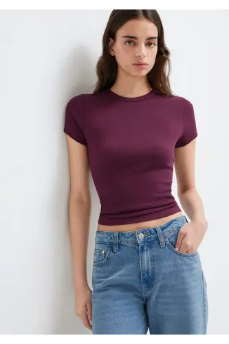 Burgundy Basic T-Shirt Fitted / Body Fit 1613081-70434-Burgundy 