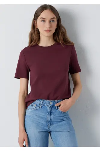 Burgundy Basic T-Shirt Semi Slim Fit / Semi-Slim Fit 1612916-70396 - Burgundy 