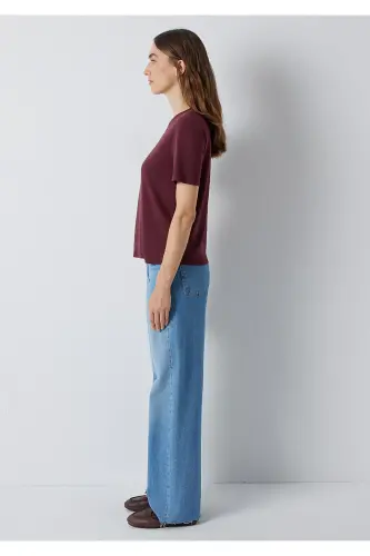 Burgundy Basic T-Shirt Semi Slim Fit / Semi-Slim Fit 1612916-70396 - Burgundy - 4