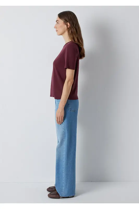 Burgundy Basic T-Shirt Semi Slim Fit / Semi-Slim Fit 1612916-70396 - Burgundy - 4