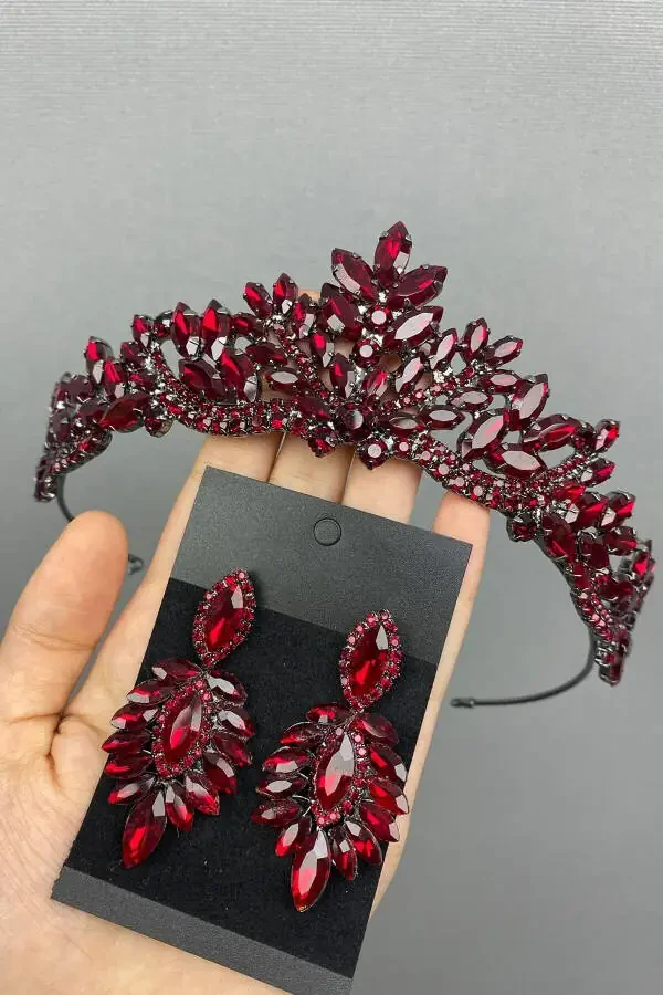 Burgundy Berlin Model Bridal Henna Crown And Earrings - 2