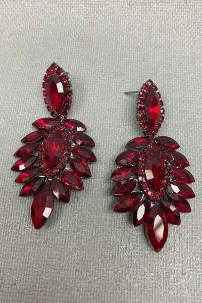 Burgundy Berlin Model Bridal Henna Crown And Earrings - 5