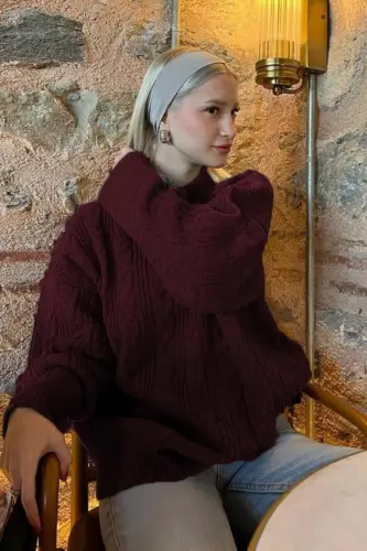 Burgundy Bicycle Collar Knitted Tricot Sweater MG2009-Burgundy - 4