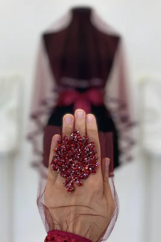 Burgundy Bridal Veil Set, Henna Veil Set with Glass Beads and Sequin Print 6 Pieces-VeilBurgundy - 4